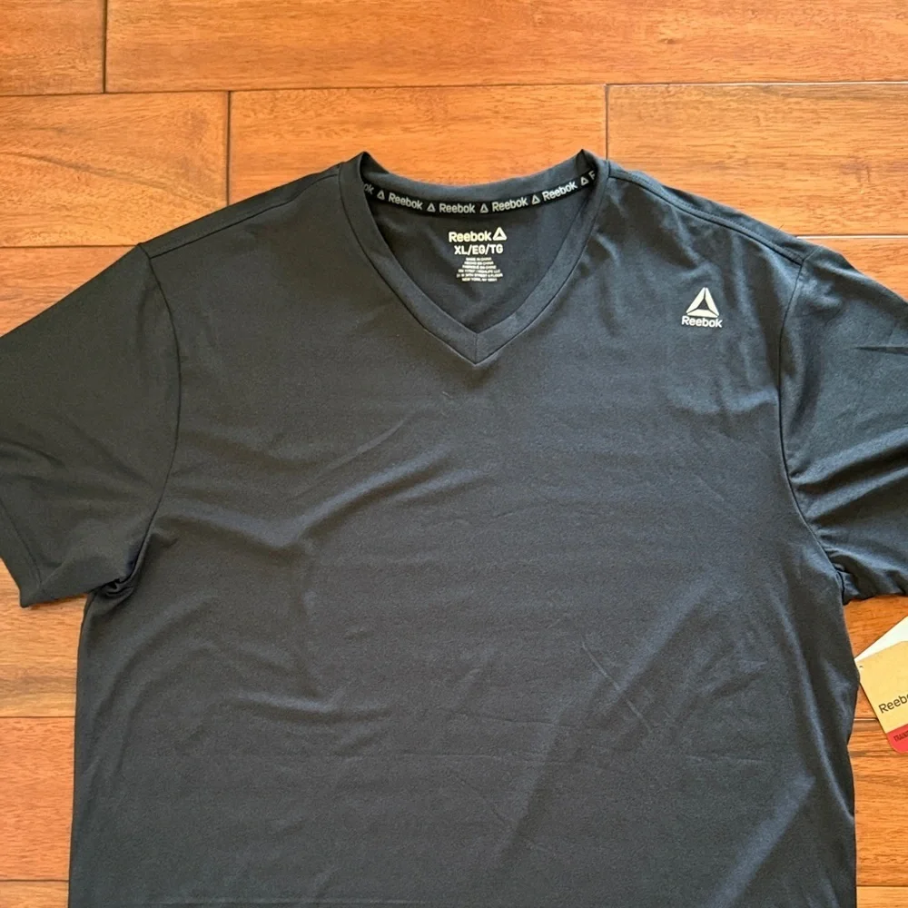 Reebok nwt 94%